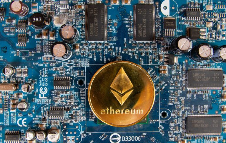Ethereum (ETH) Miners are Earning $800k Per Hr, Up from $500k 3